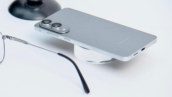 tetap stylish dengan galaxy s25 edge