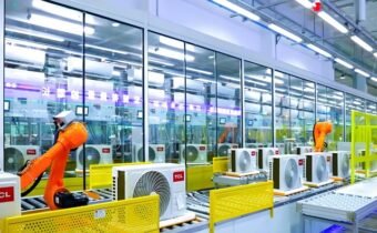TCL Pamerkan Inovasi Global Melalui Kunjungan Pabrik Cerdas di Wuhan