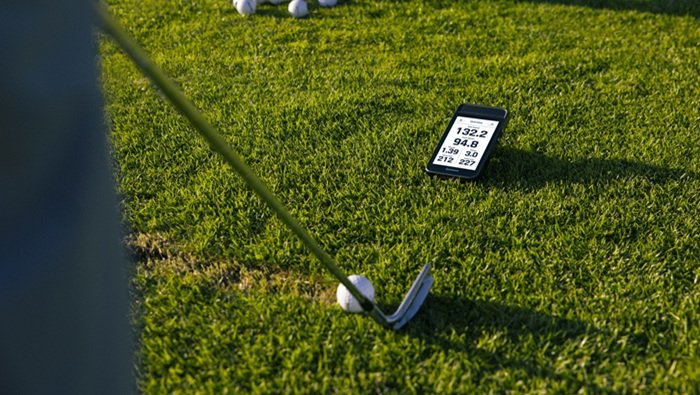 GPS Untuk Golf Garmin Approach G82 Meluncur di Indonesia
