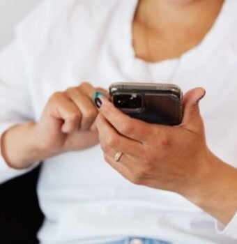 Pemerintah Wacanakan Daftar Media Sosial Pakai Nomor Telepon