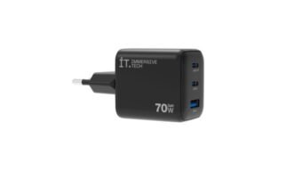 IT MaxGaN Charger 70W yang Bisa Isi Tiga Perangkat Sekaligus