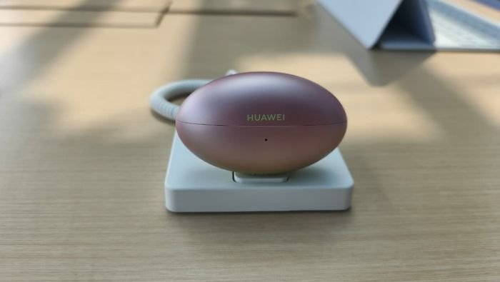 Huawei Freebuds Neo, TWS Premium dengan Teknologi ANC